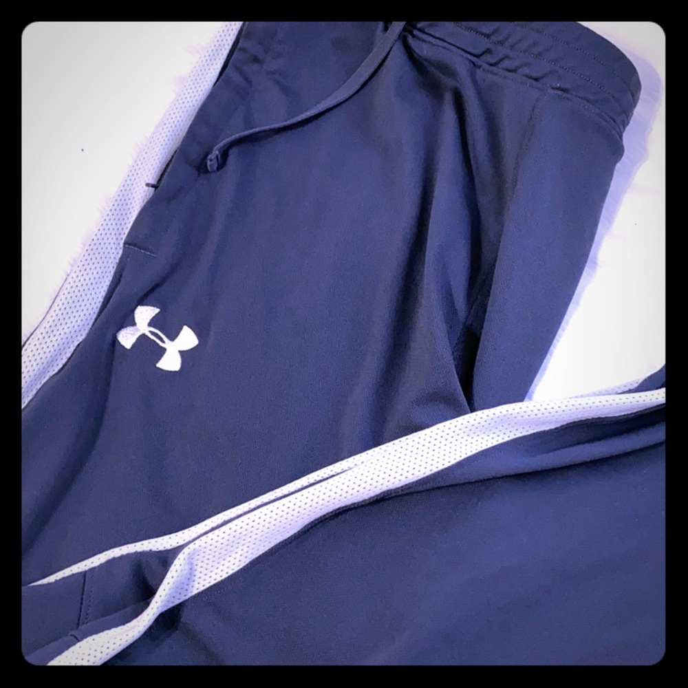 Under armour tight fit joggers
